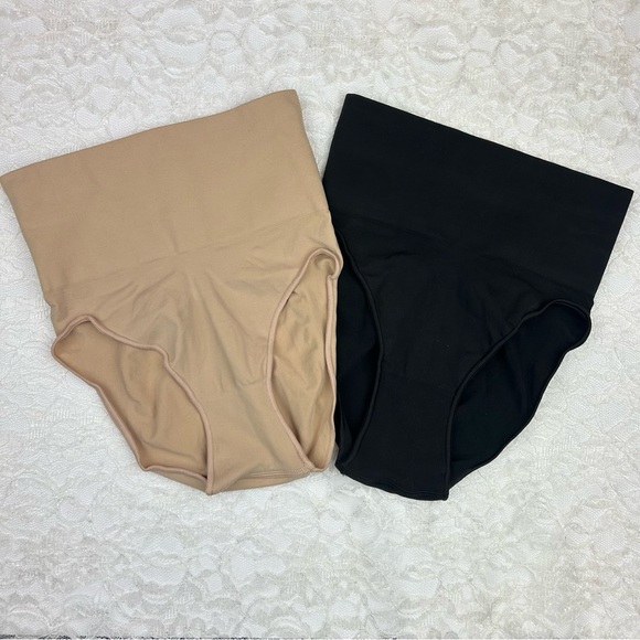 NEW - SKIMS 2 Pair Core Control Brief Shapewear - Picture 1 of 14